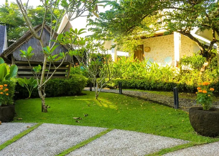Bed & Breakfast Chanteak Bali - White House 2