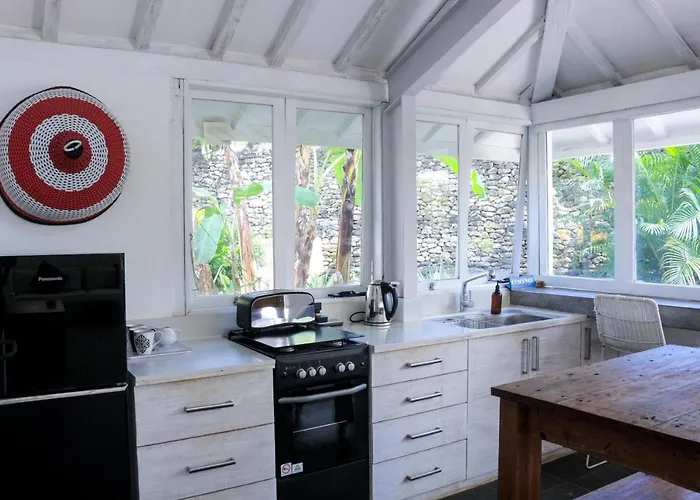Bed & Breakfast Chanteak Bali - White House 2 *