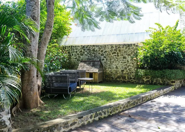 Bed & Breakfast Chanteak Bali - White House 2